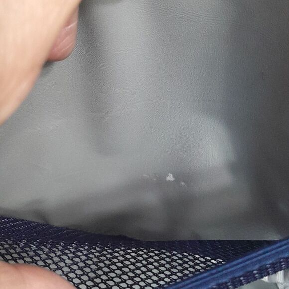 Land's End Molded Clip on Case - Picture 4 of 6